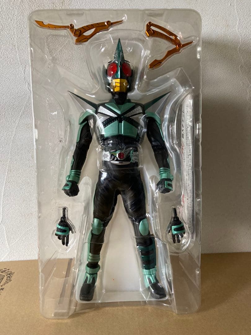 d*7様 RAH DX 仮面ライダーキックホッパー フィギュア