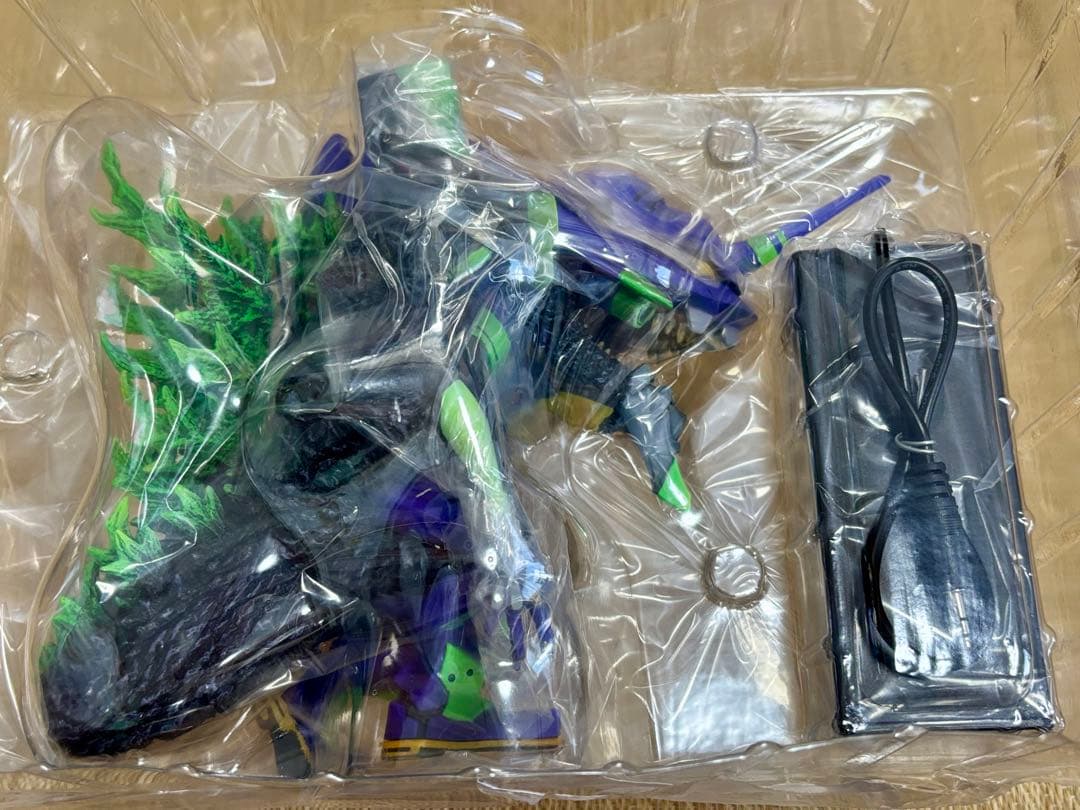 限定版　デフォリアル　ゴジラ対エヴァンゲリオン初号機 G覚醒形態