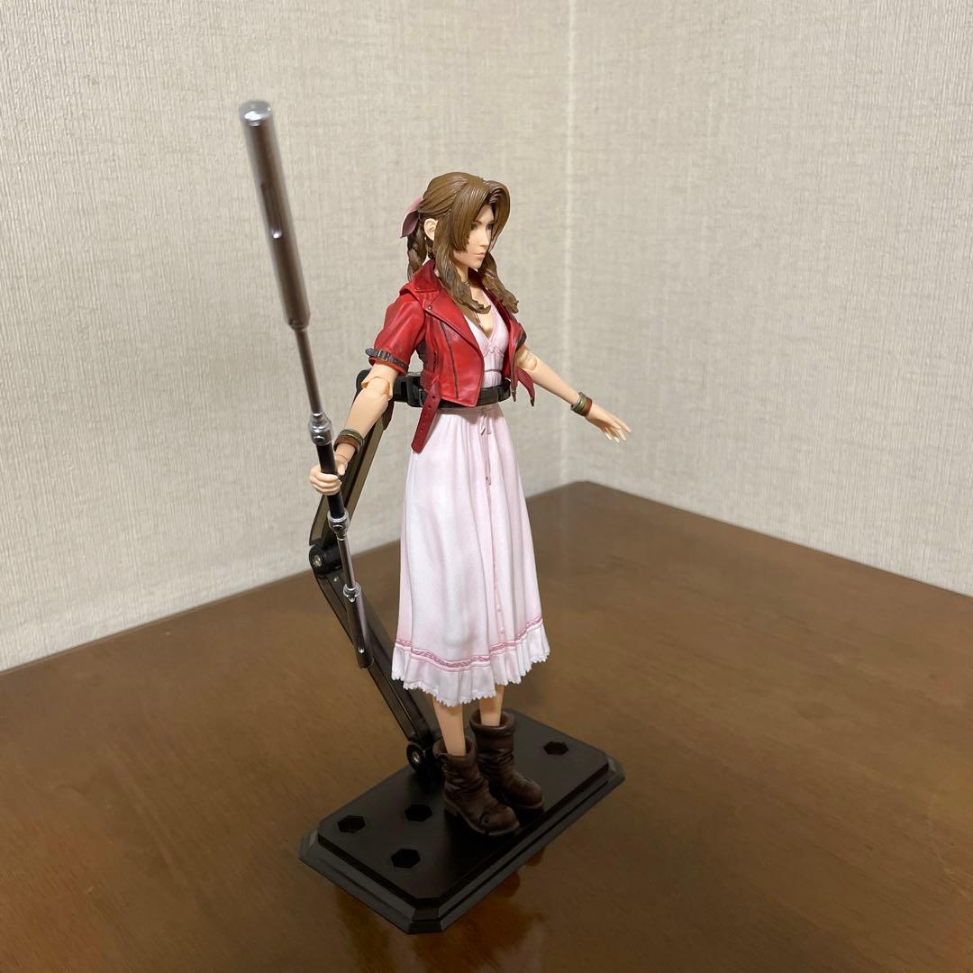 FFVII リメイク PLAYARTS改　エアリス　フィギュア