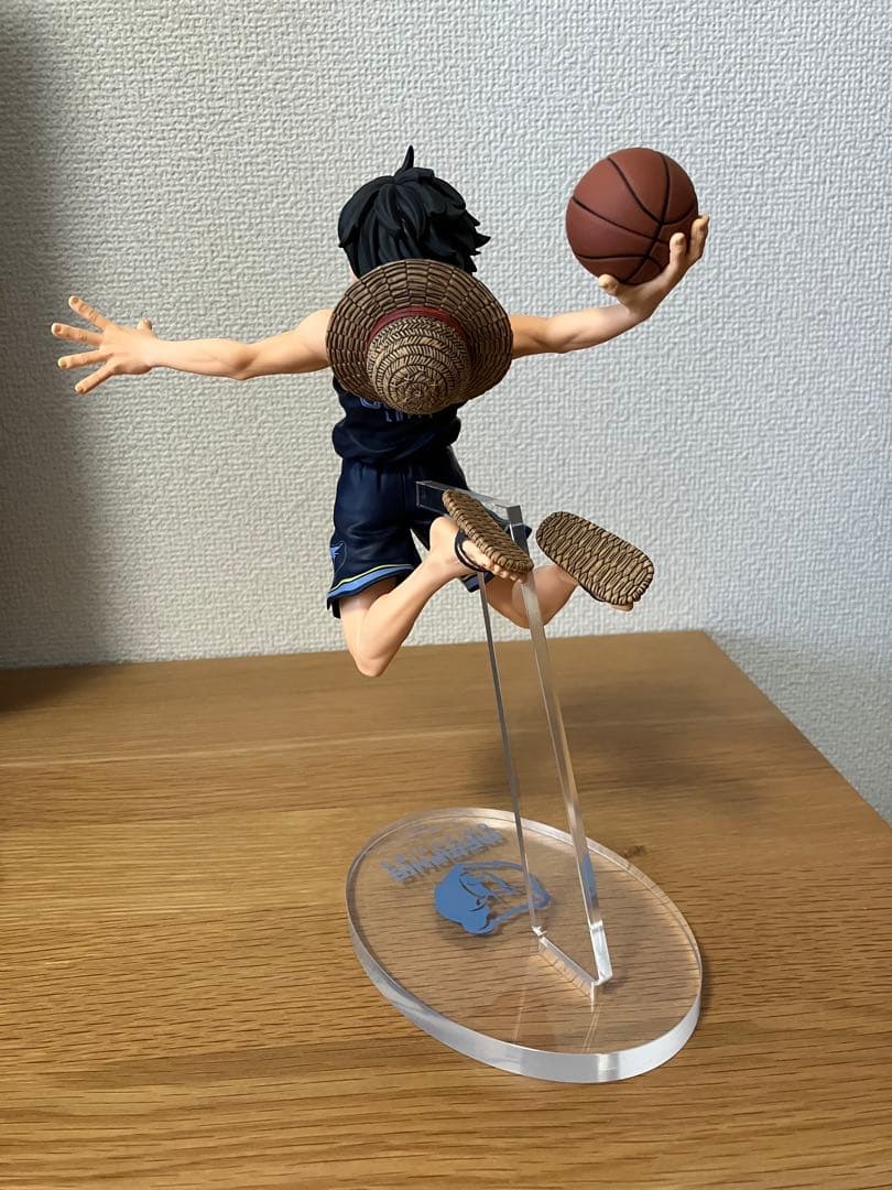 ONEPIECE NBA ルフィ フィギュア メンフィス•グリズリーズ