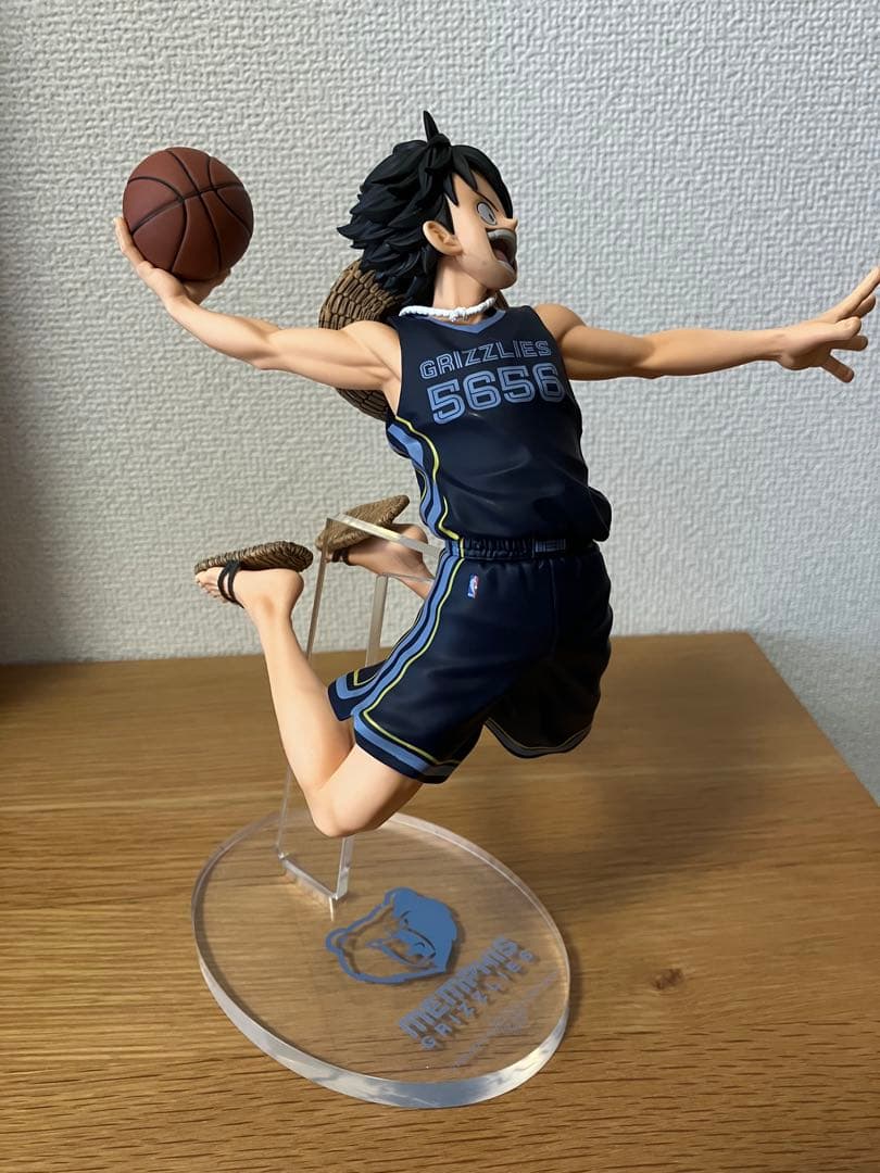 ONEPIECE NBA ルフィ フィギュア メンフィス•グリズリーズ