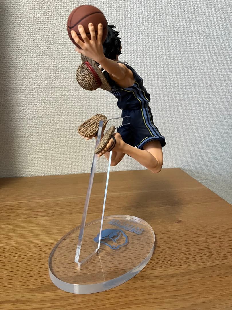 ONEPIECE NBA ルフィ フィギュア メンフィス•グリズリーズ