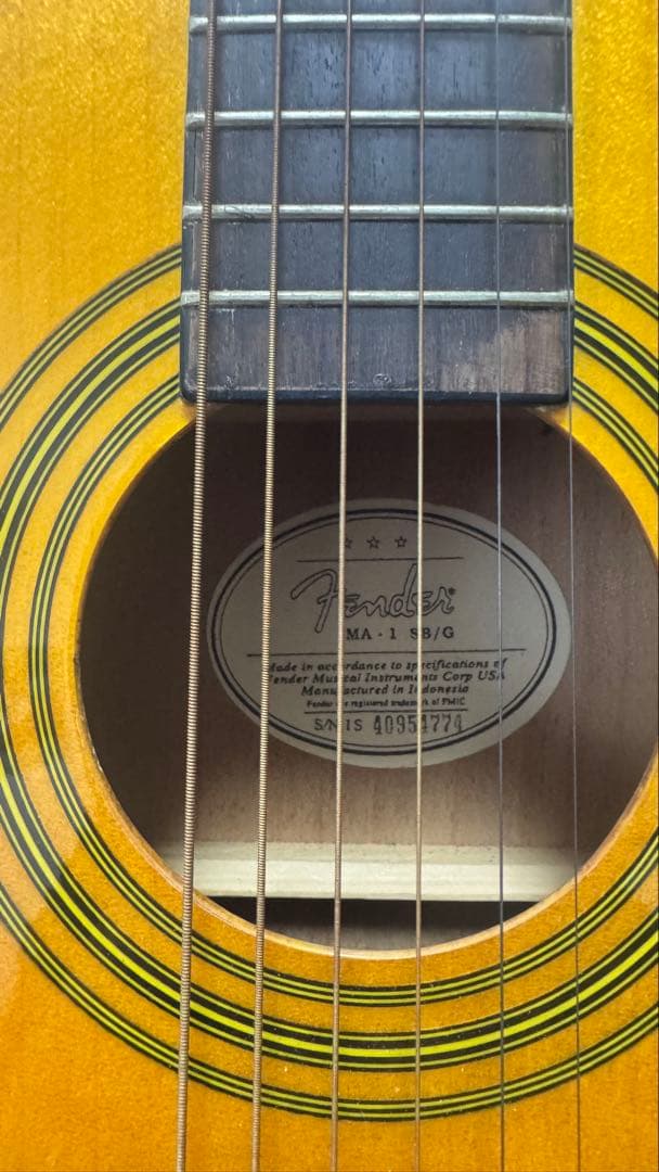 Fender MC-1 アコースティックギターです