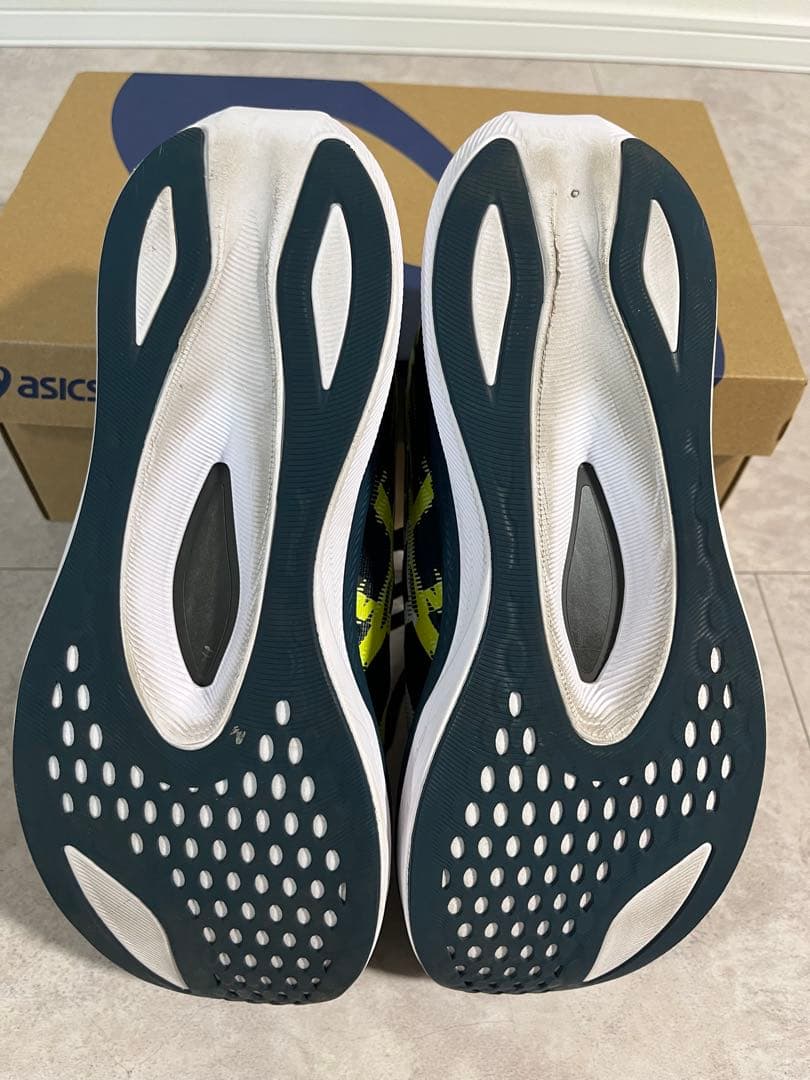 [ASICS] ランニングシューズ MAGIC SPEED 4 26.5cm