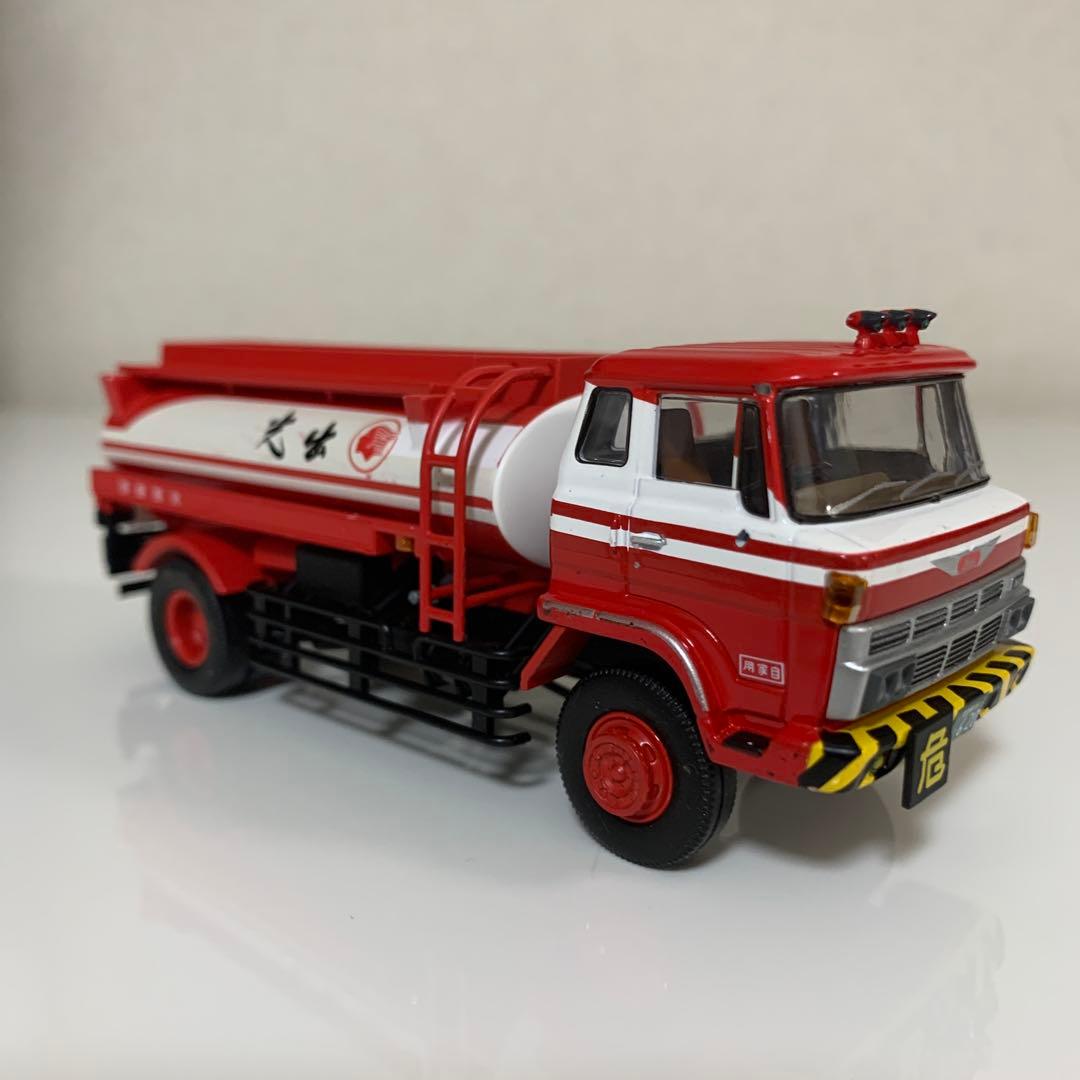 トミカ　出光タンクローリー　ネオヴィンテージ　スケール1/64 LV-N49