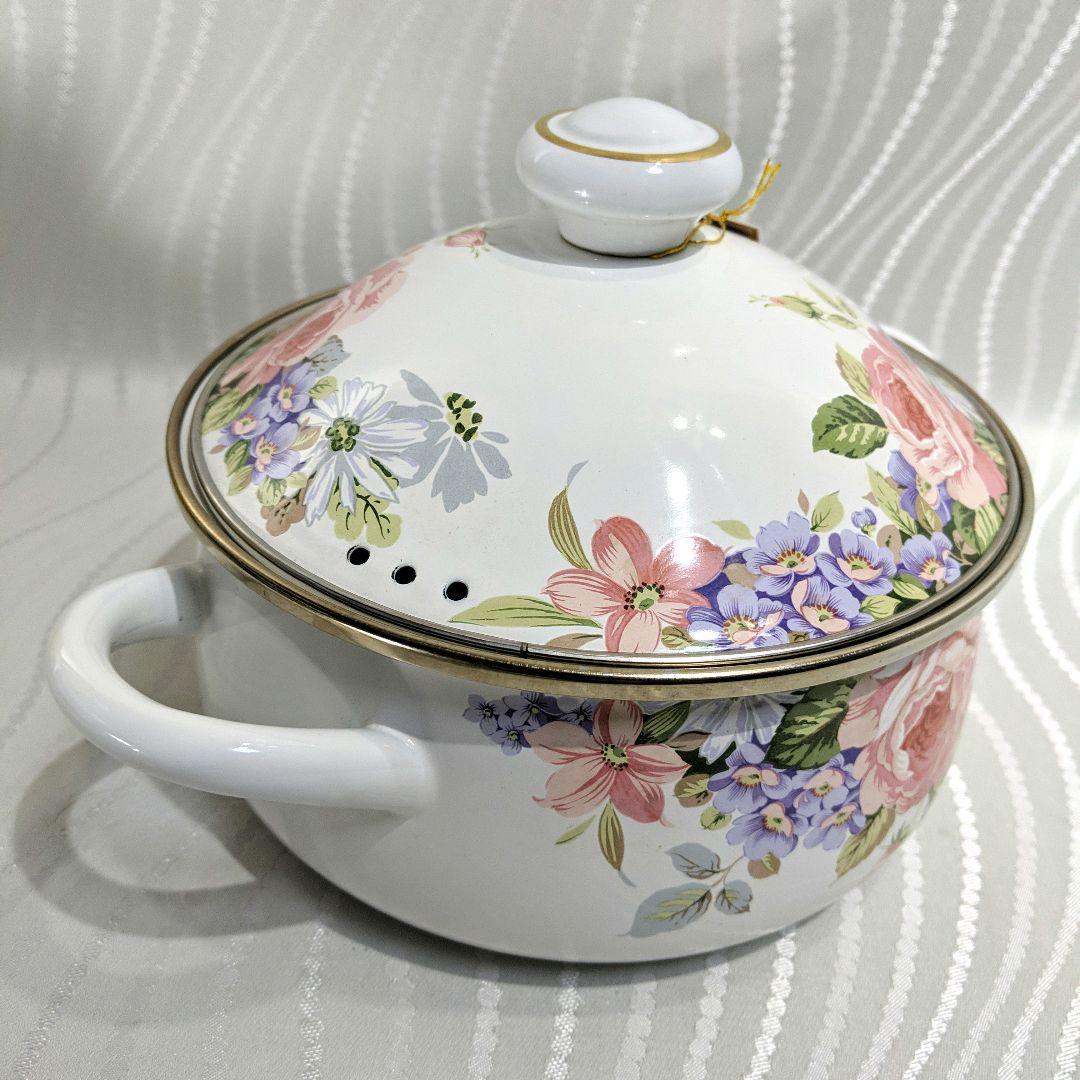 【未使用】EJIRYエジリーホーロー 両手鍋19cm2.2L 両手鍋 ベルサイユ