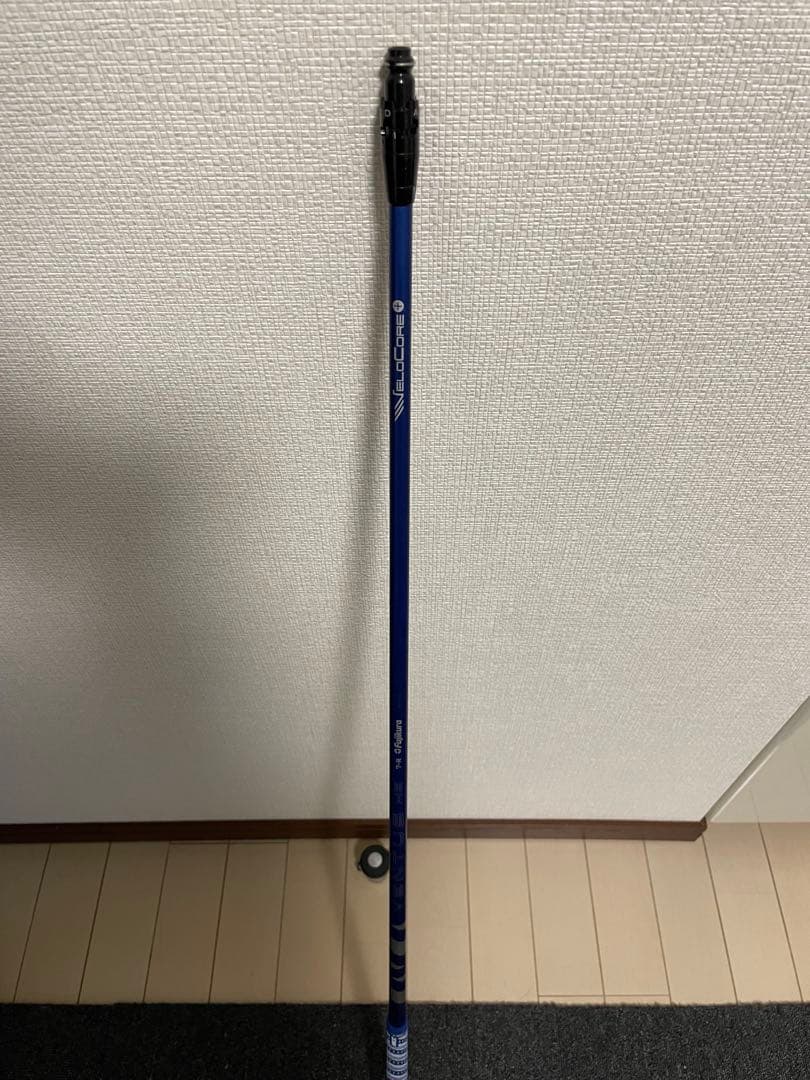 （美品）24ベンタス ブルーHB 7R 4U用 タイトリストスリーブ付き