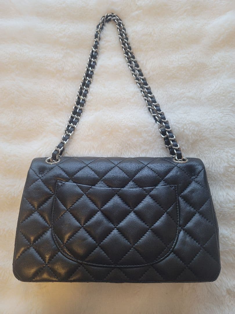 ノベルティ CHANEL ブラック ショルダーバッグ キルティング マトラッセ