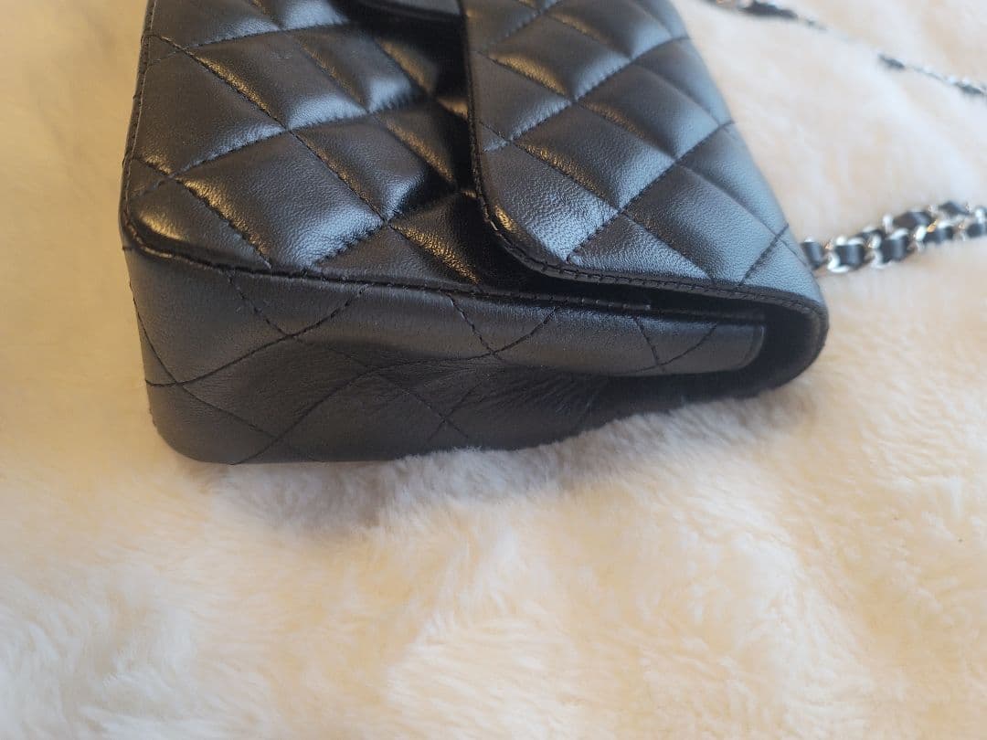 ノベルティ CHANEL ブラック ショルダーバッグ キルティング マトラッセ