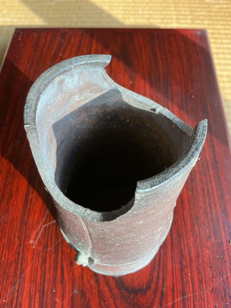 備前焼　陶器製円筒形花器　竹型　箱はありません