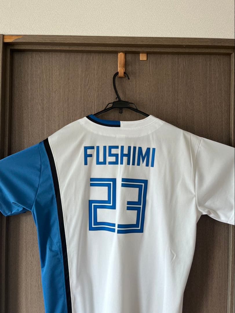 日本ハムファイターズ　伏見寅威選手　ユニフォーム　XL