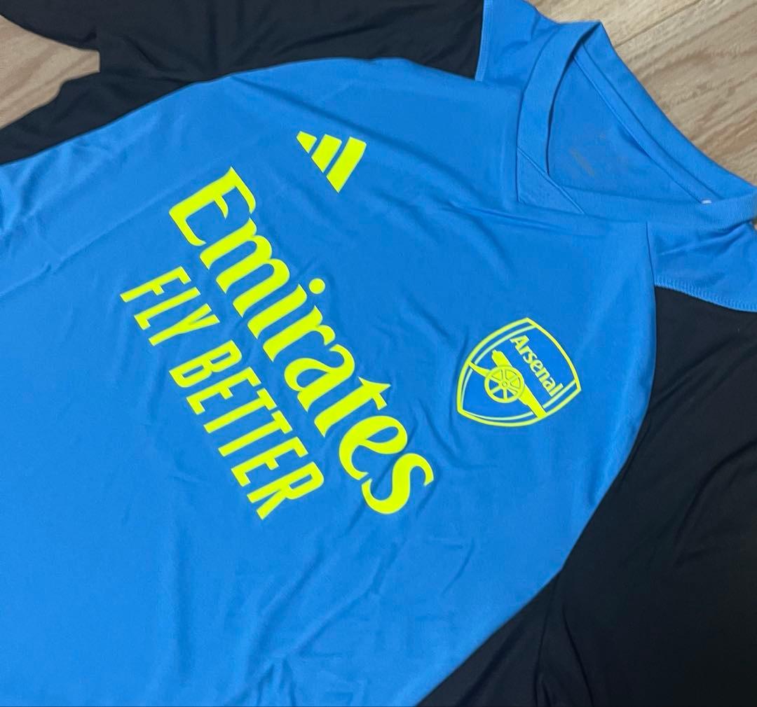 adidas アーセナル　トレーニングシャツ　プレマッチシャツ　プラシャツ　新品