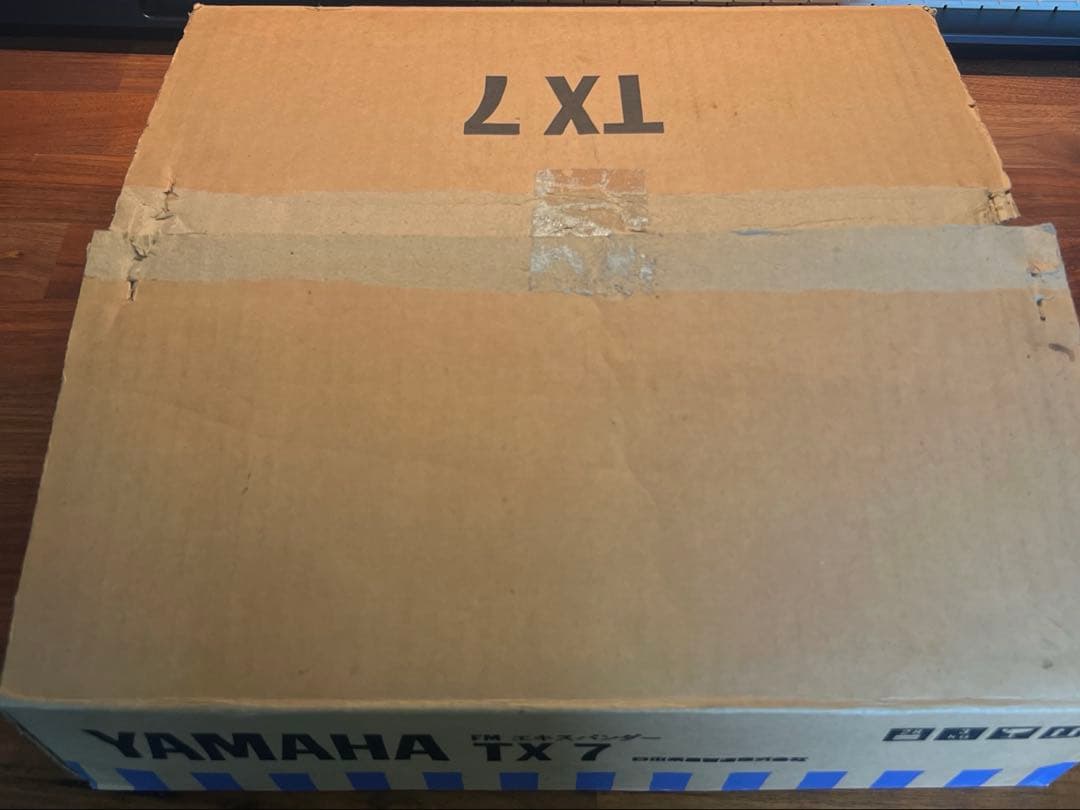 YAMAHA TX7 箱あり　動作品