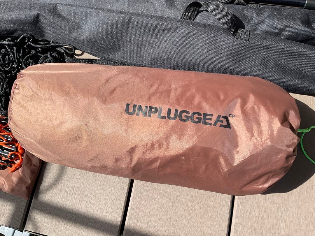 アンプラグド　パップテント　コヨーテ ブラウン　ポール４本　Unplugged