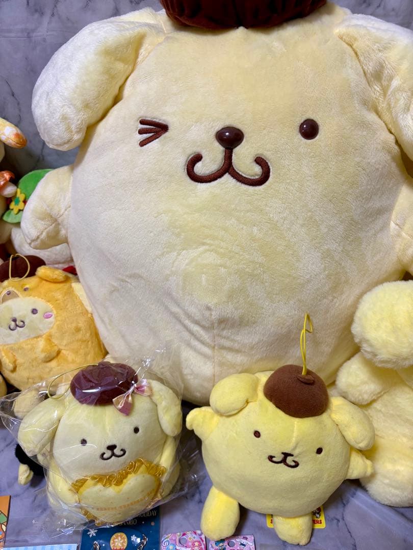 ポムポムプリン ぬいぐるみ キーホルダー アクリル スタンド 缶バッチ