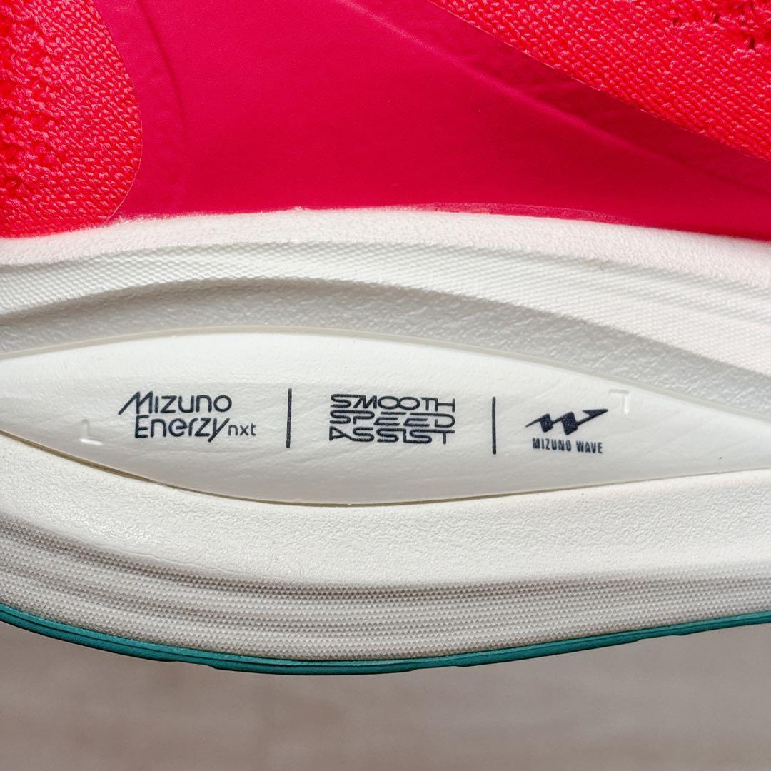 【極美品】ミズノ MIZUNO ネオビスタ２　ランニングシューズ 28