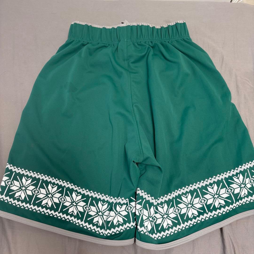 SPALDING グリーン Tシャツ ショートパンツ 2点セット 上M 下S