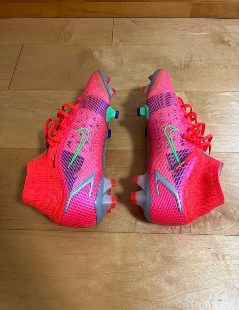 Nike Mercurial サッカーシューズ ピンク/グリーン