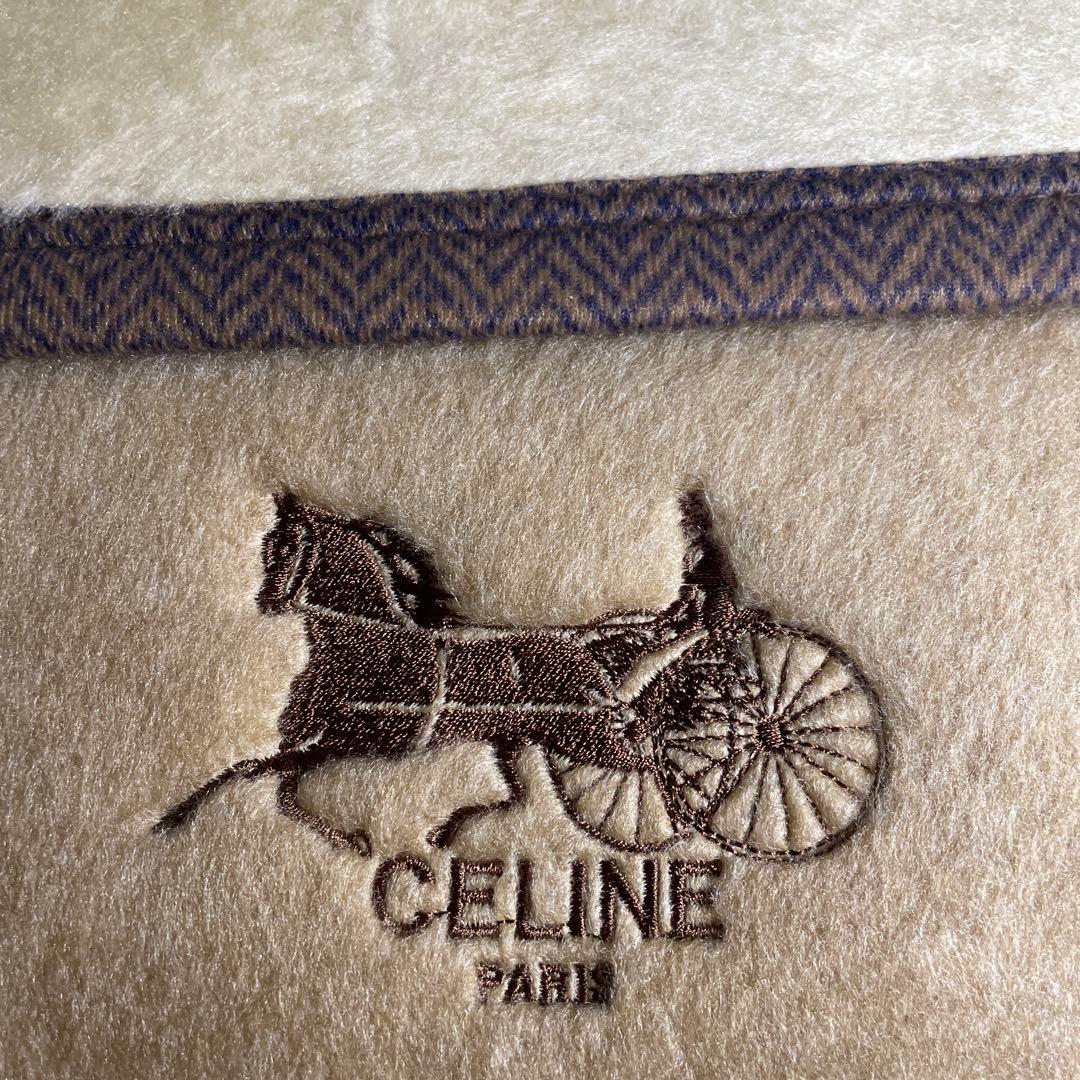 CELINE アクリル毛布 140cm x 200cm　パフタッチ　セリーヌ