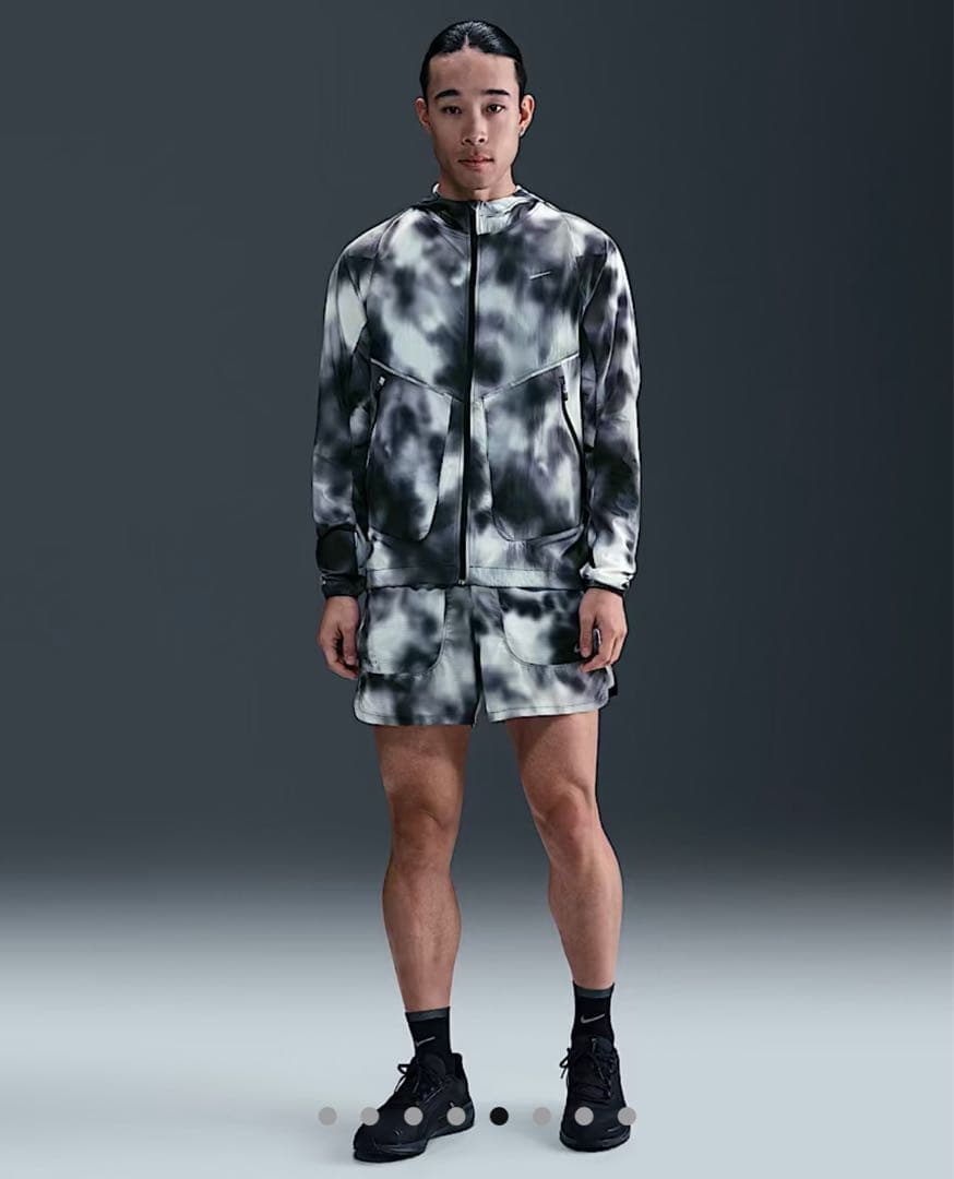 NIKE ランニング ジャケット ディビジョン