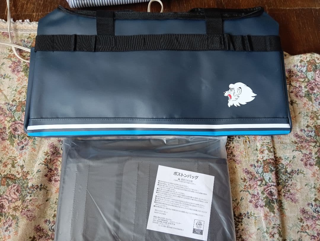 埼玉西武ライオンズ入会記念品ボストンバッグ＆アロマデュフューザーセット