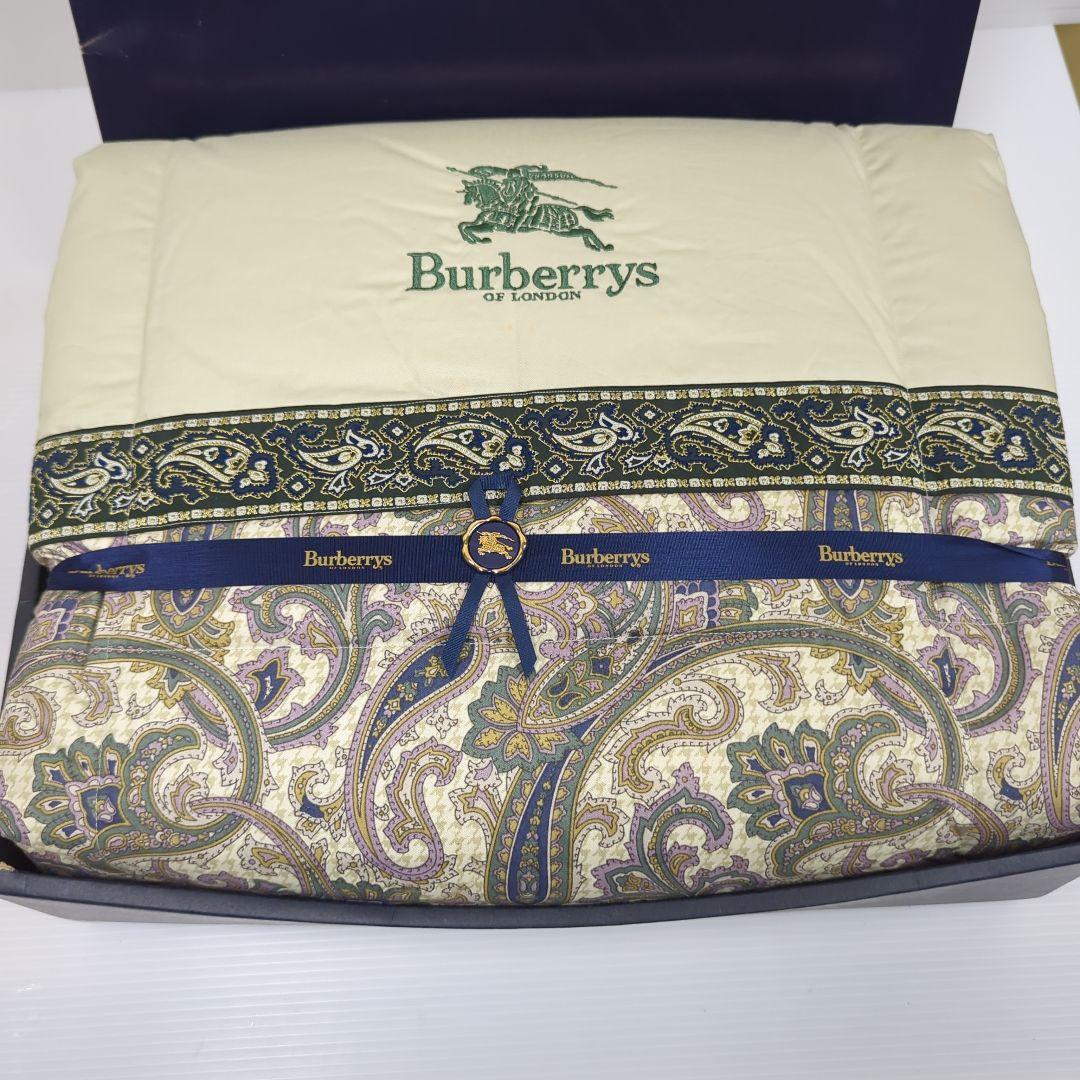 バーバリー　Burberry ダウン　ダウンケット　羽毛布団　布団