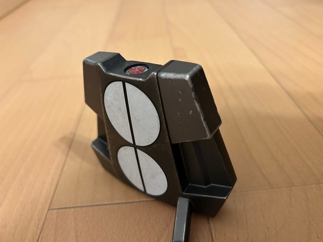 ODYSSEY 11 2-Ball パター　32インチ