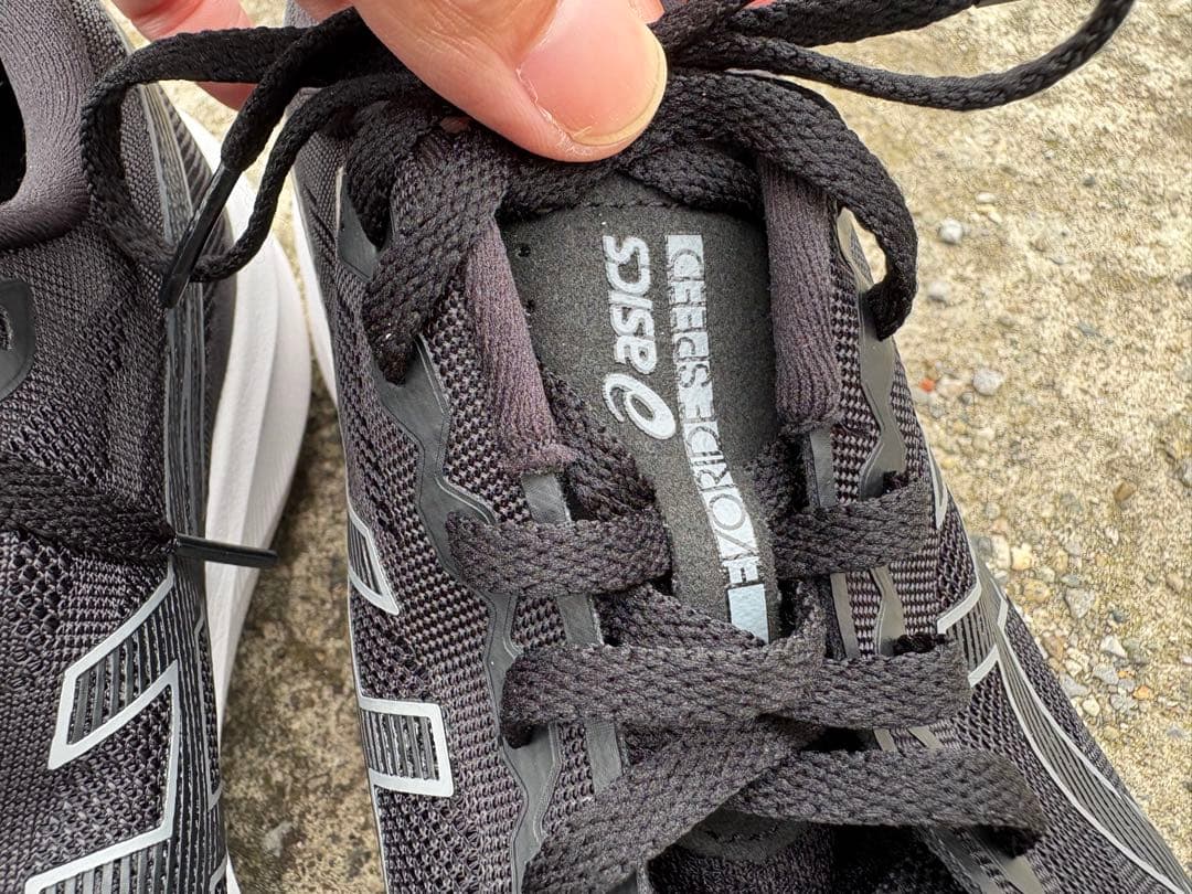 asics アシックス　evoride speed3 ランニング27.5cm