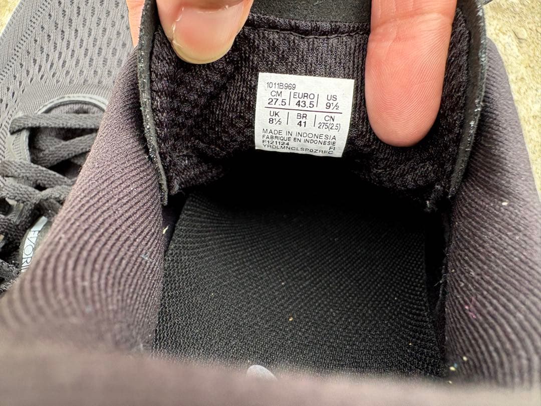 asics アシックス　evoride speed3 ランニング27.5cm