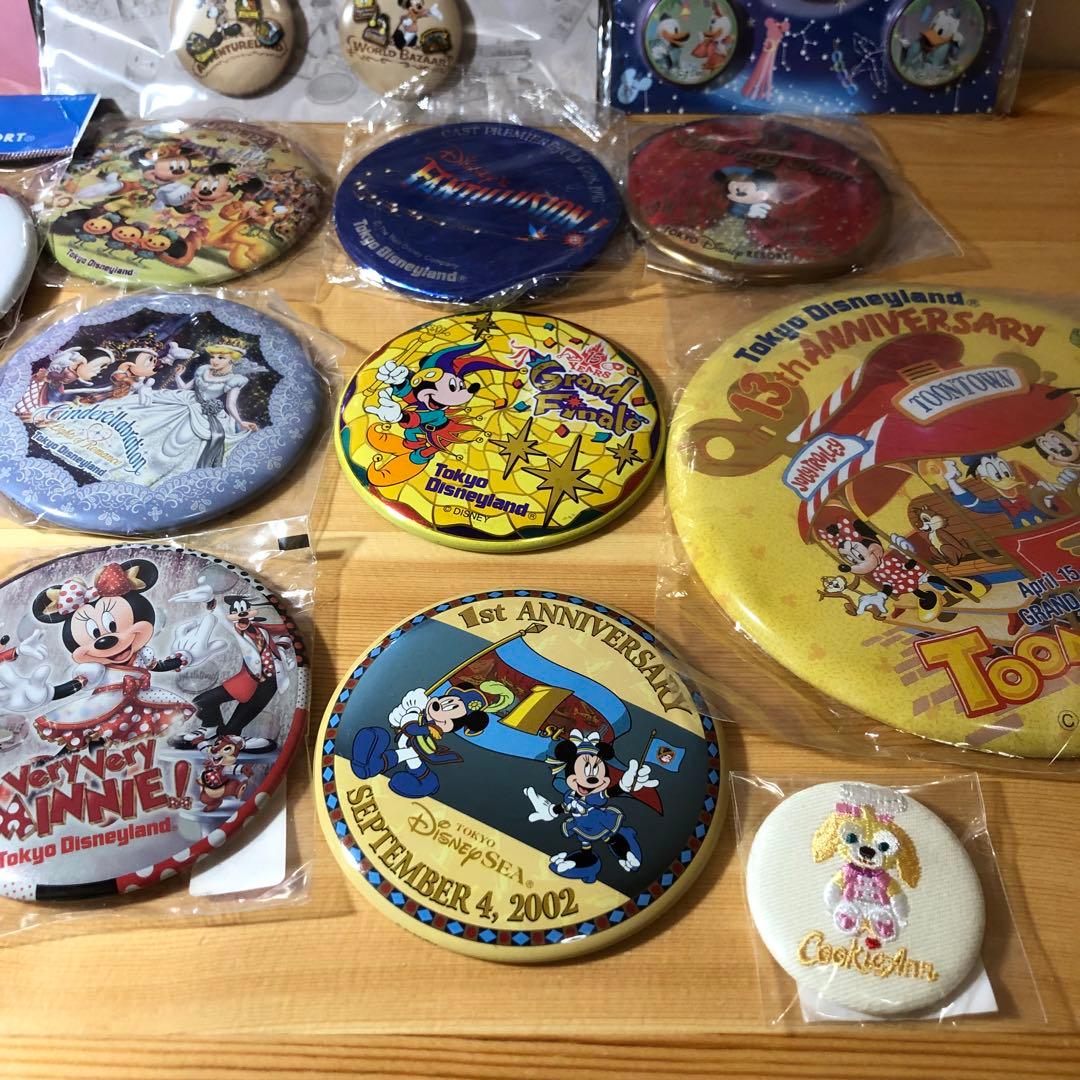 ディズニーリゾート　缶バッジ　まとめ売り　16点