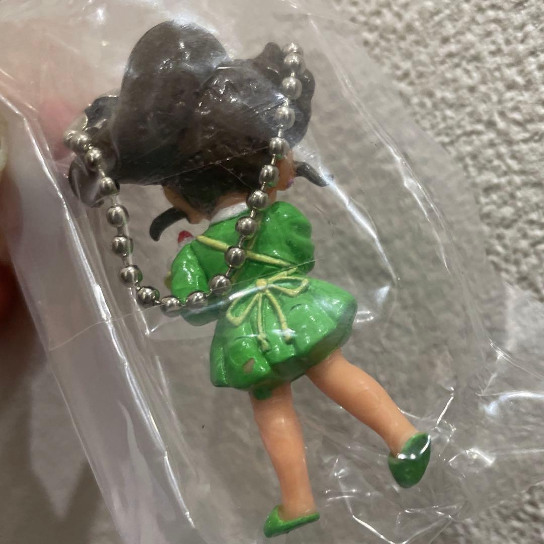 新品　セーラームーン　セーラースイング　木野まこと　キーホルダー　ウェイトレス