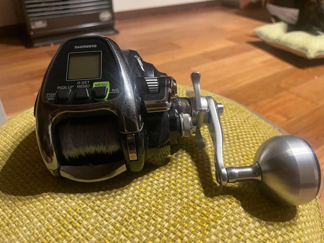 な*様 SHIMANO 電動リール 16フォースマスター2000 2