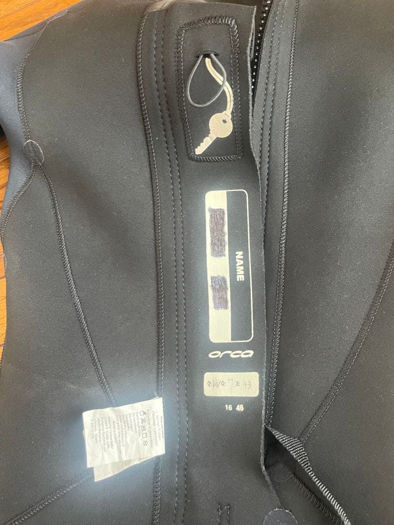 2㎜ウェットスーツ　メンズM女性着用可能