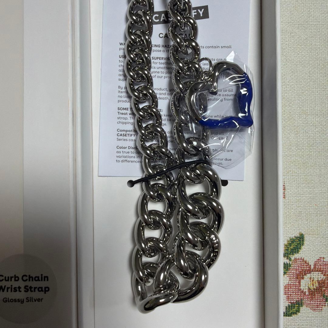 CASETiFY Curb Chain Wrist Strap 光沢シルバー