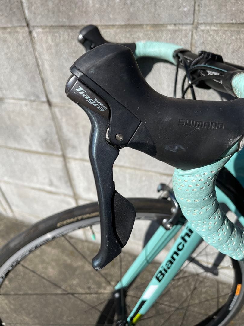 Bianchi 2018モデルSEMPRE PRO TIAGRA ロードバイク