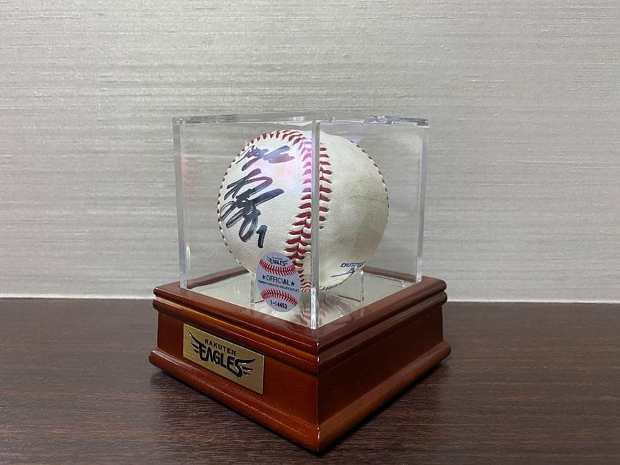 楽天　イーグルス　松井裕樹選手　球団新記録23S記念直筆サインボール
