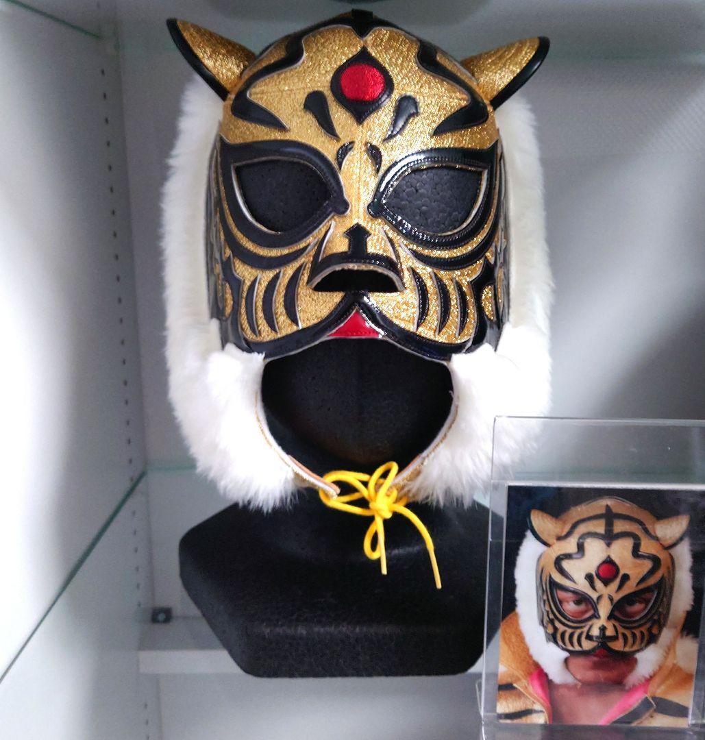 ＹＮ製 4代目タイガーマスクのプロレスマスク 初代伝説タイプ 新日本プロレス
