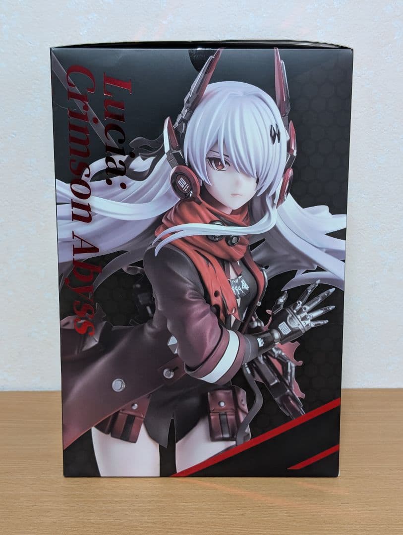パニシング：グレイレイヴン ルシア・深紅ノ影 フィギュア