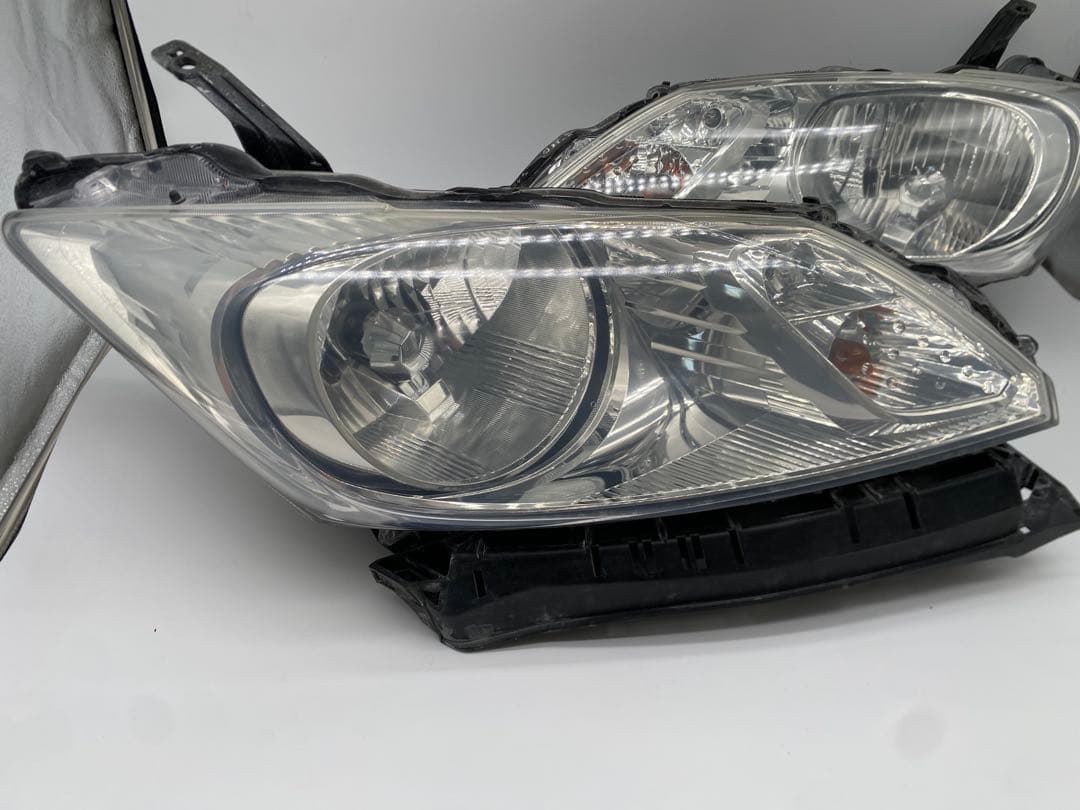 ホンダ フリード GB3 GB4 純正 HID ヘッドライト 左右セット