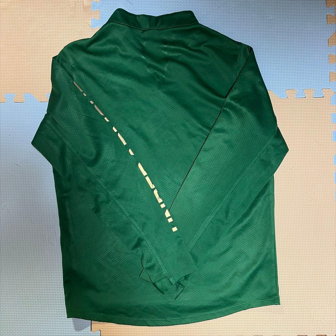 青森山田　練習着 Under Armour ハーフジップ長袖ウェア 緑