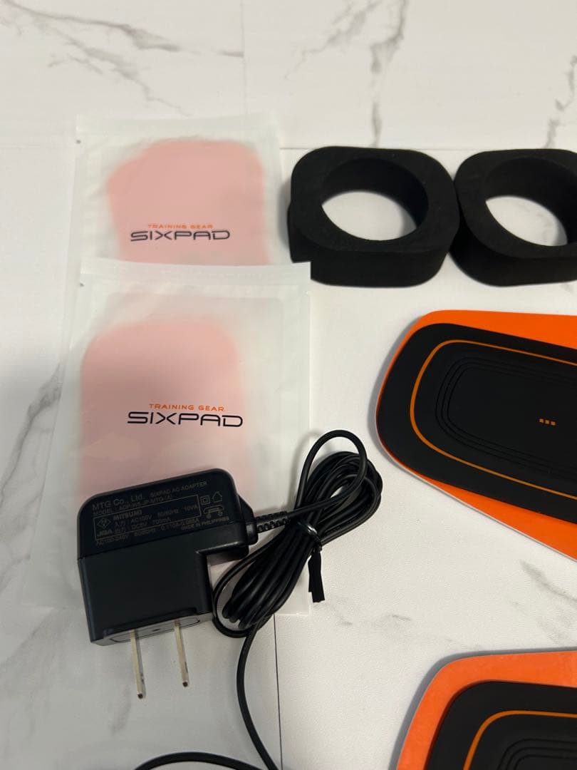 正規品Sixpad Body Revolution EMS トレーニングセット