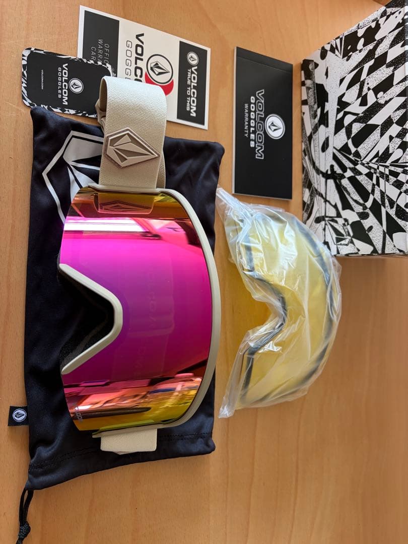 ＜新品/未使用品＞ VOLCOM Garden スノーゴーグル　アジアンフイット