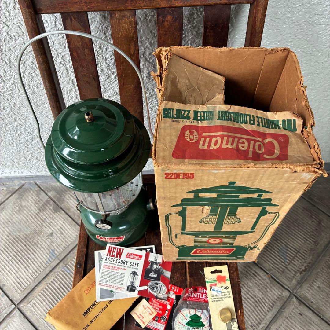 箱付き70's Coleman コールマン220F ランタン　70年3月USA
