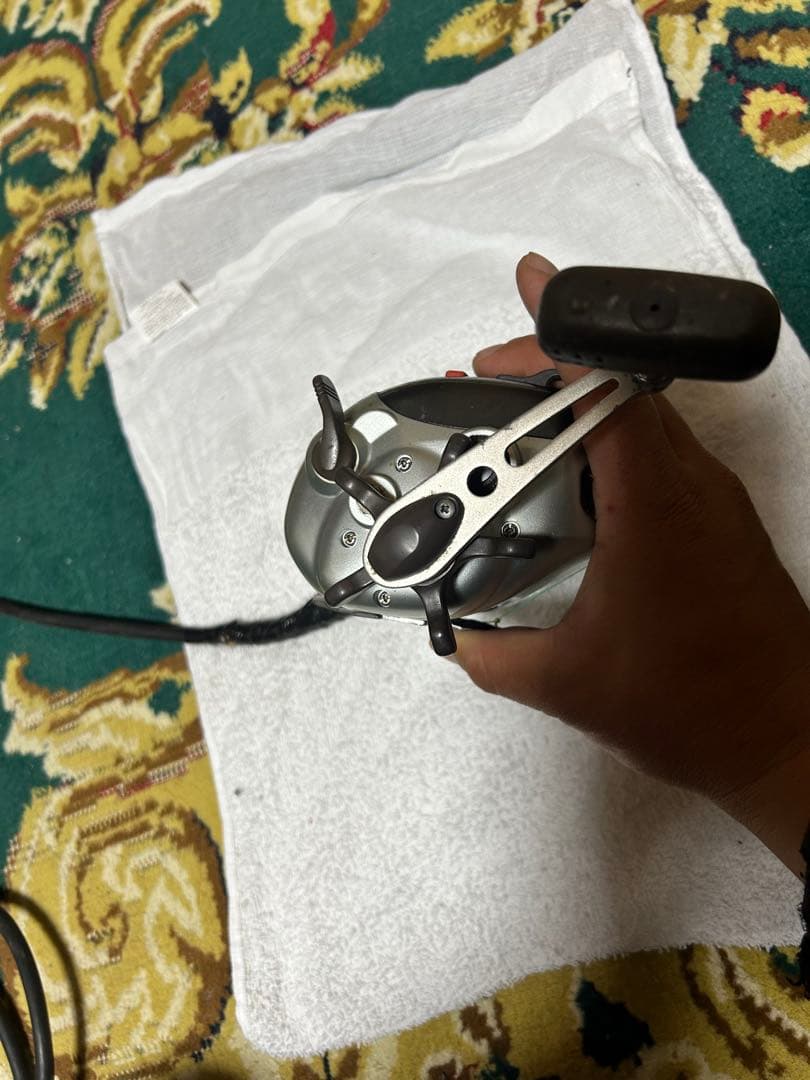 リール SHIMANO 3000H