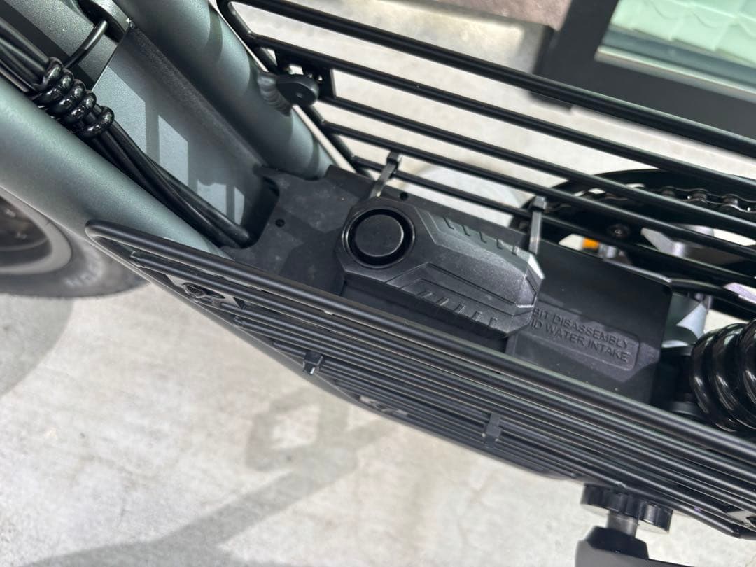 総額25万！美品！COSWHEEL MIRAI 電動バイク　盗難防止ブザー付き