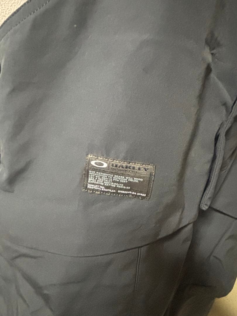 【新品・定価2.9万】オークリー スノボウェア つなぎ　ブラック XL