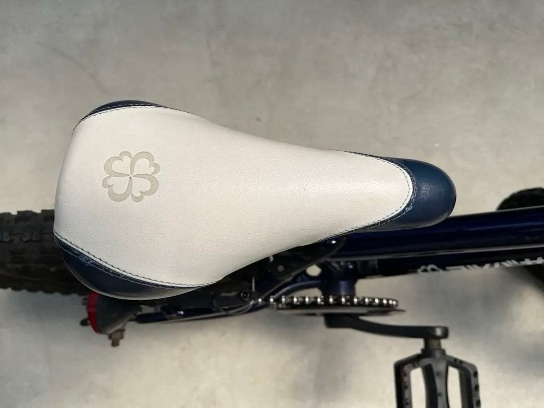 ヨツバサイクル　14インチ　キャプテンネイビー