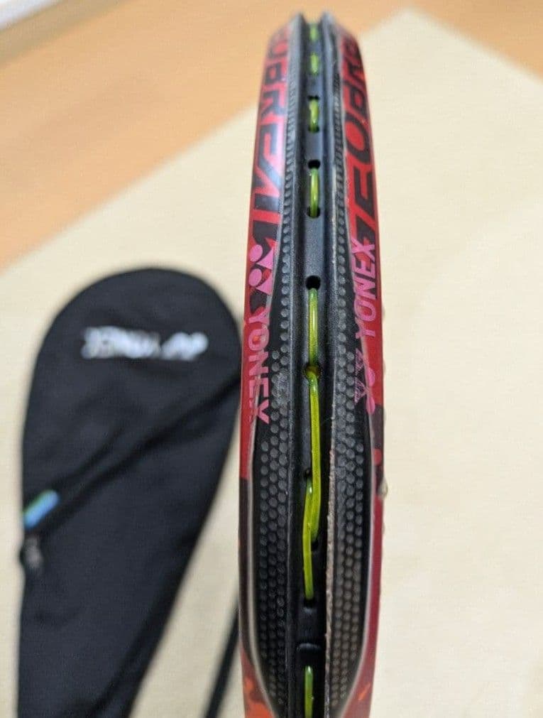 ジオブレイク70S　タンゴレッド カスタムフィット　YONEX　第二世代