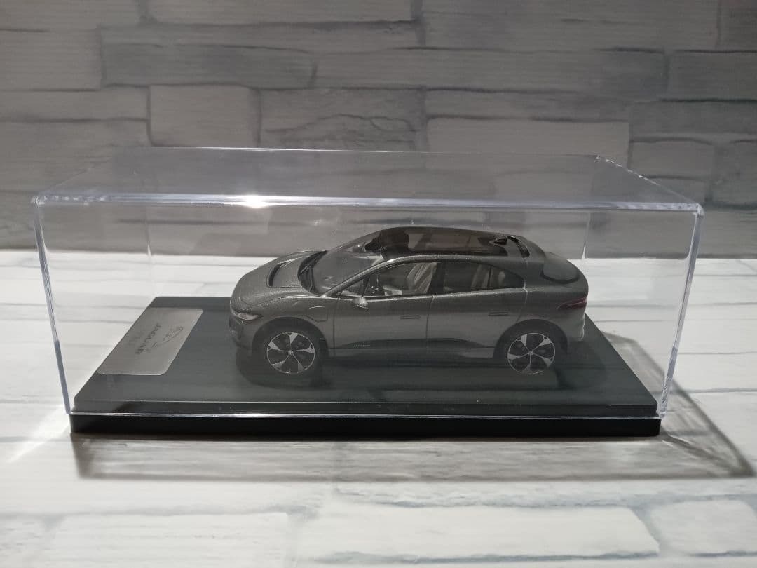 1/43 ジャガー　I PACE　Iペイス　ディーラー品　ミニカー　グレー