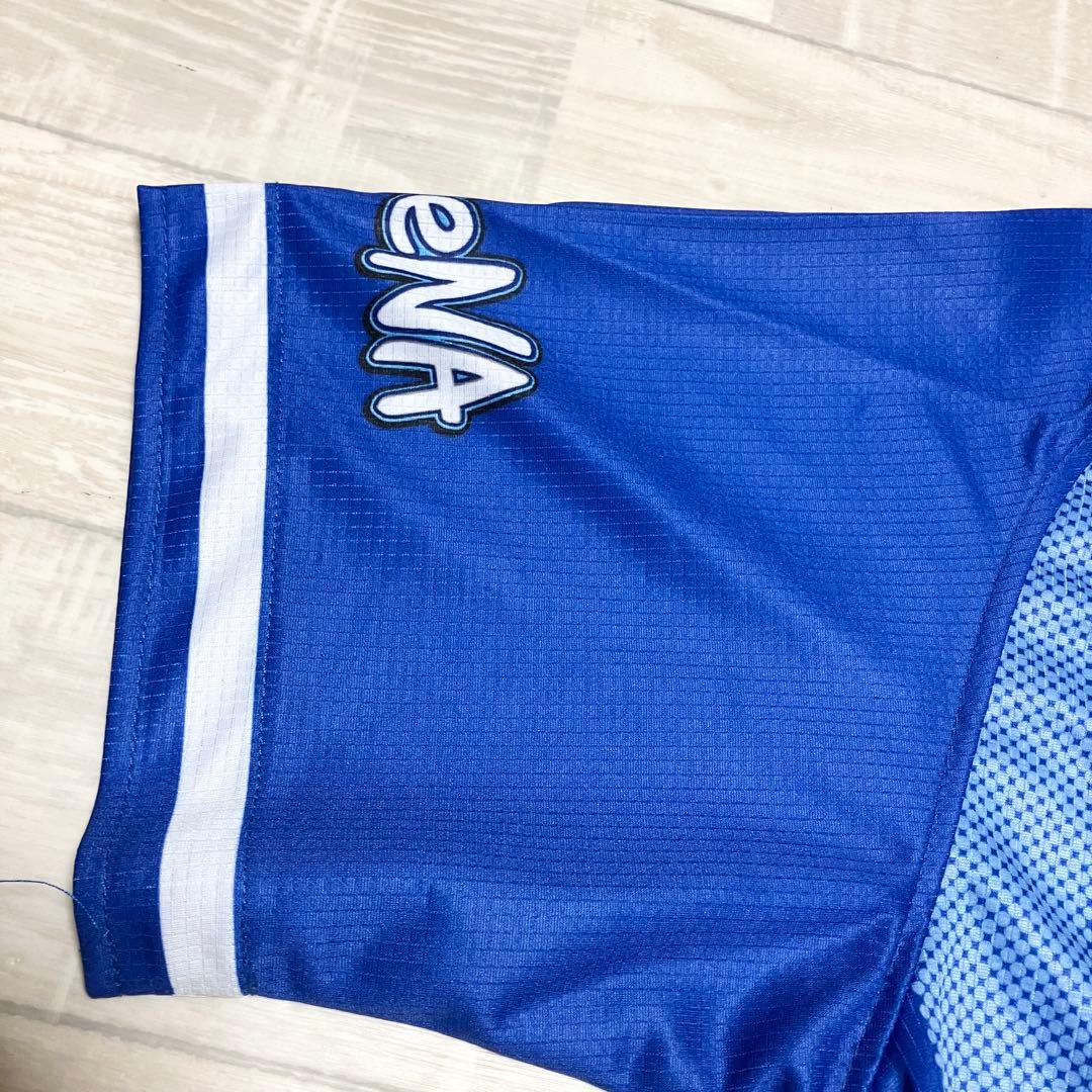ハマの番長　三浦大輔　レプリカユニフォーム　Mサイズ　美品　背番号18